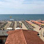 Attico Sulla * Viareggio