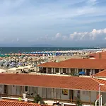 Attico Sulla Apartment Viareggio