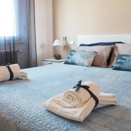 Attico Sulla Apartment Viareggio