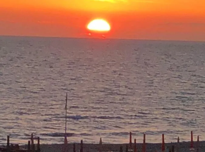 Attico Sulla Viareggio