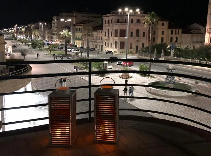 Attico Sulla Διαμέρισμα Βιαρέτζιο